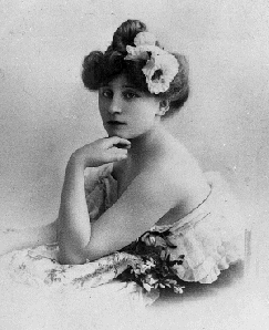 Image of French novelist Colette